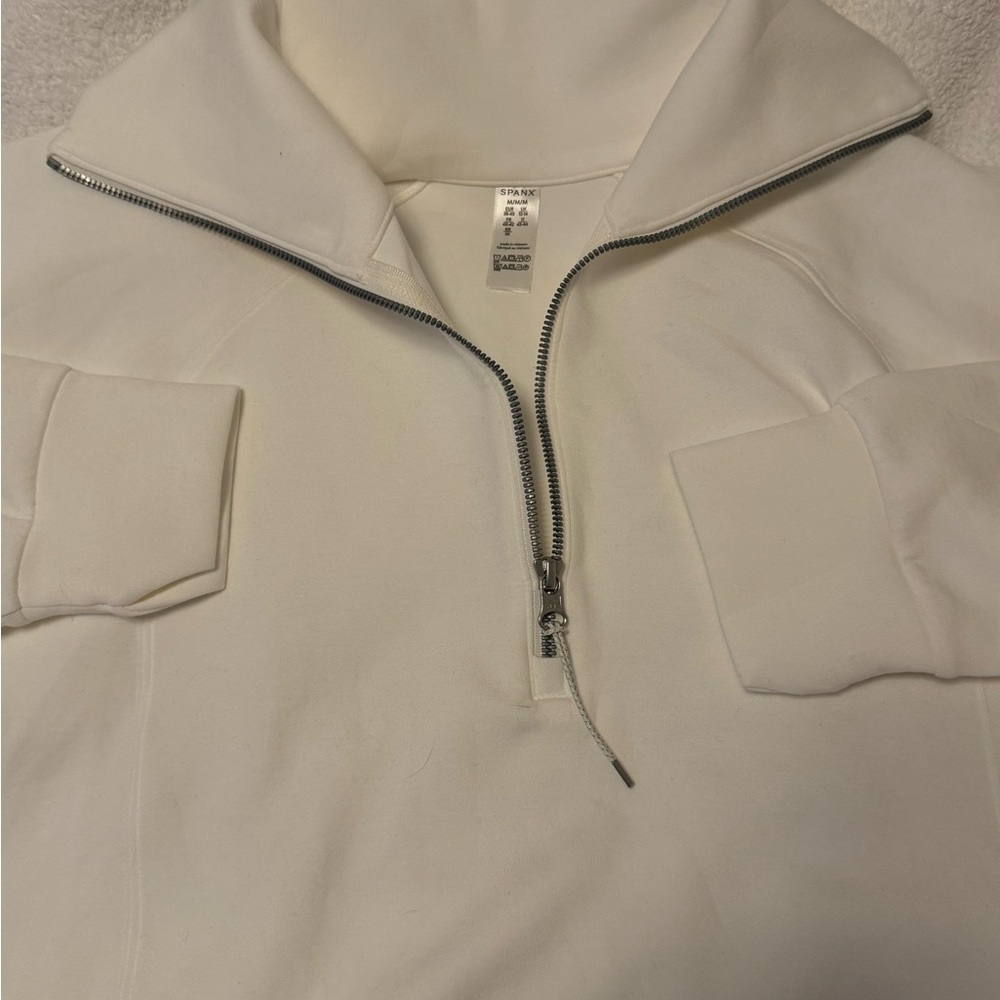 SPANX AirEssentials Half-Zip Pullover white size M NWT